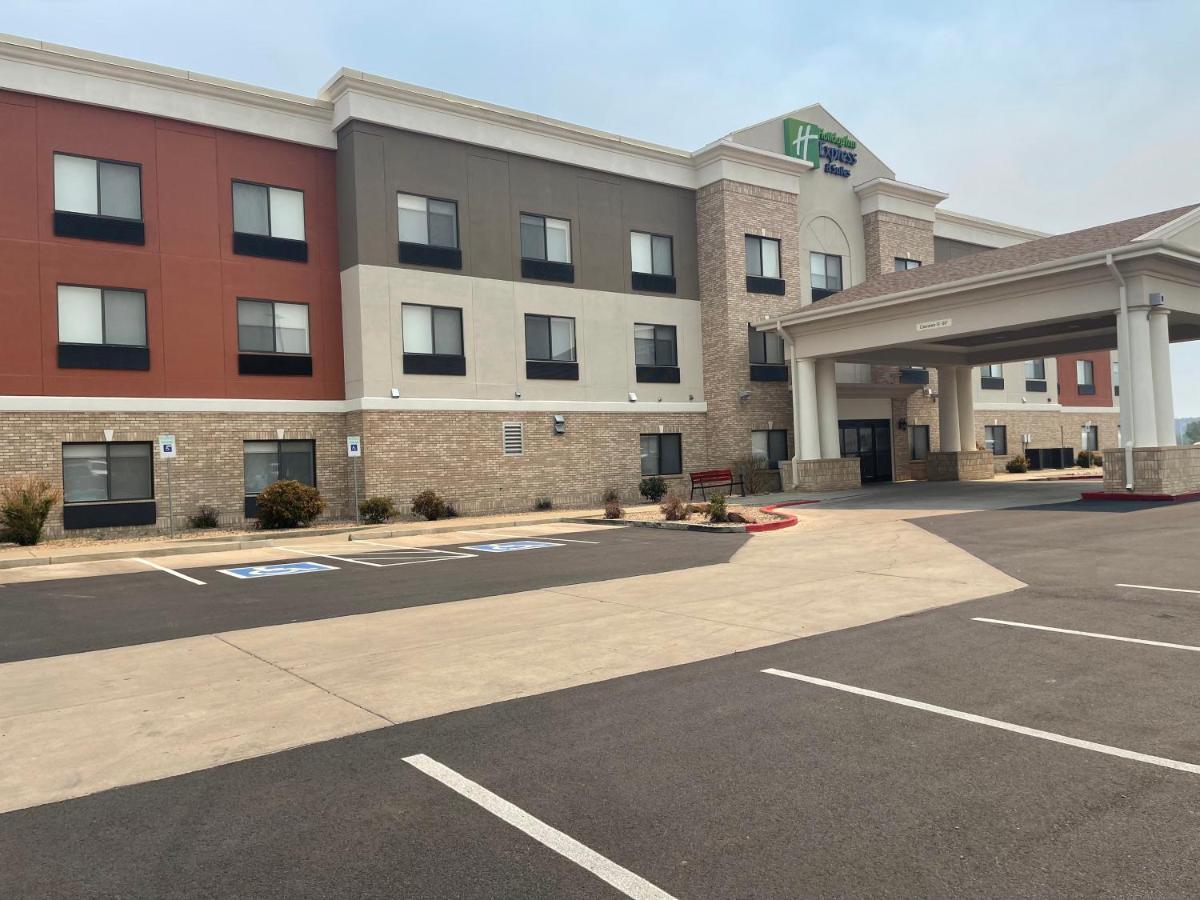 Holiday Inn Express Hotel & Suites Las Vegas By Ihg Екстер'єр фото